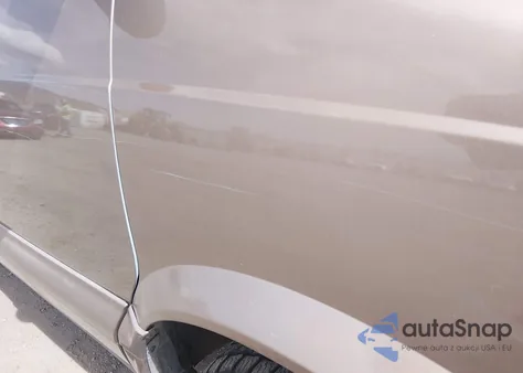 2003 Chevrolet Astro Ls z USA, uszkodzony, nr VIN 1GNEL19X63B143778